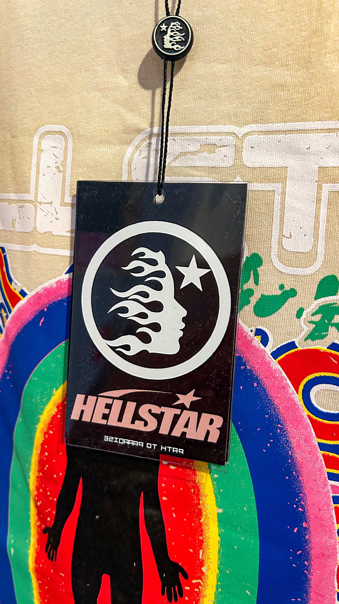 CAMISETA HELLSTAR RAINBOW MIDDLE PERSON