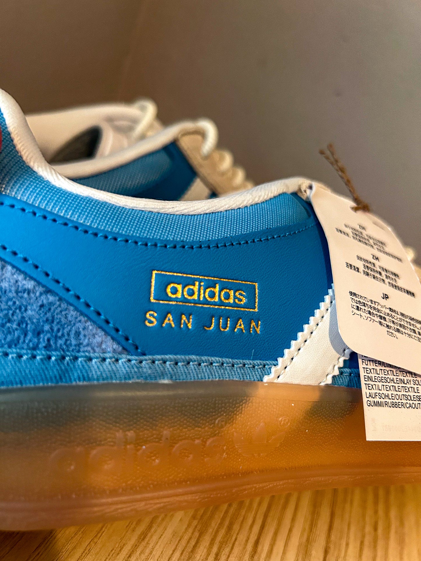 GAZELLE INDOR "SAN JUAN" X BAD BUNNY